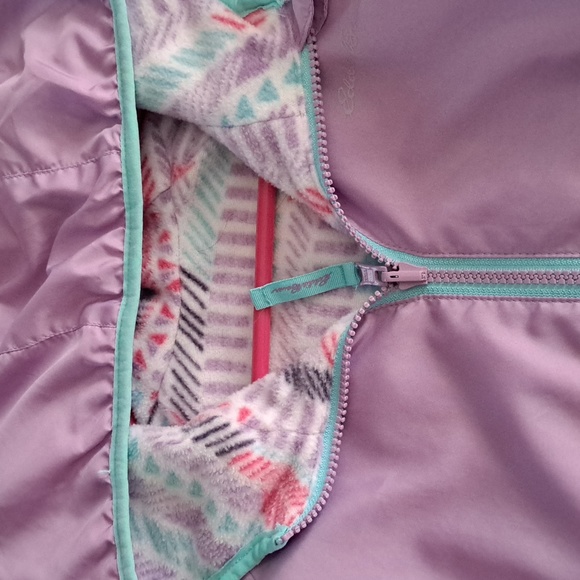Eddie Bauer girls fleece lined jacket - Picture 3 of 4